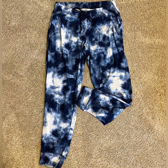 Pants - Old Navy Joggers - Medium